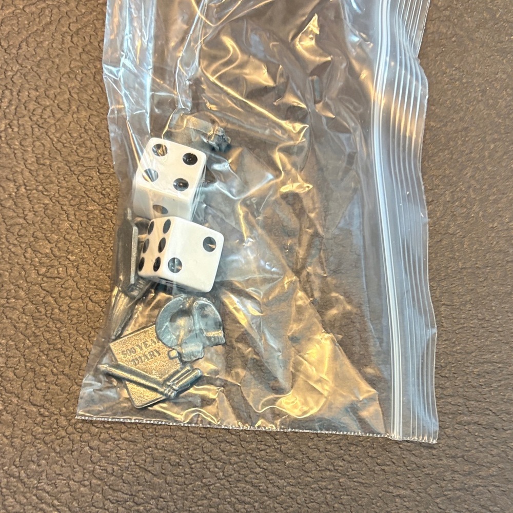 Doctor Who 50th Anniversary Edition Monopoly Game - Picture 8 of 10